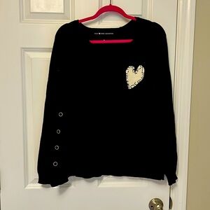 AQUA X KERRI ROSENTHAL (Bloomingdale's) Black Heart Patch Sweater Size Large